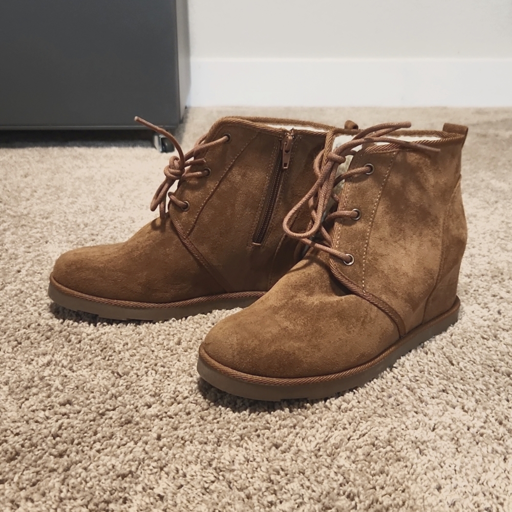 Booties - Picture 3 of 4